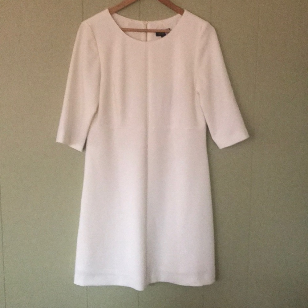 TAHARI Arthur S. Levine White Sheath Dress